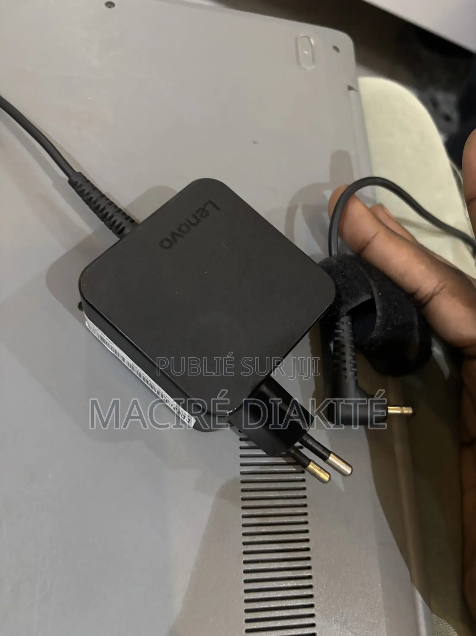 Ordinateur portable Lenovo Autre 4GB Autre HDD 60GB