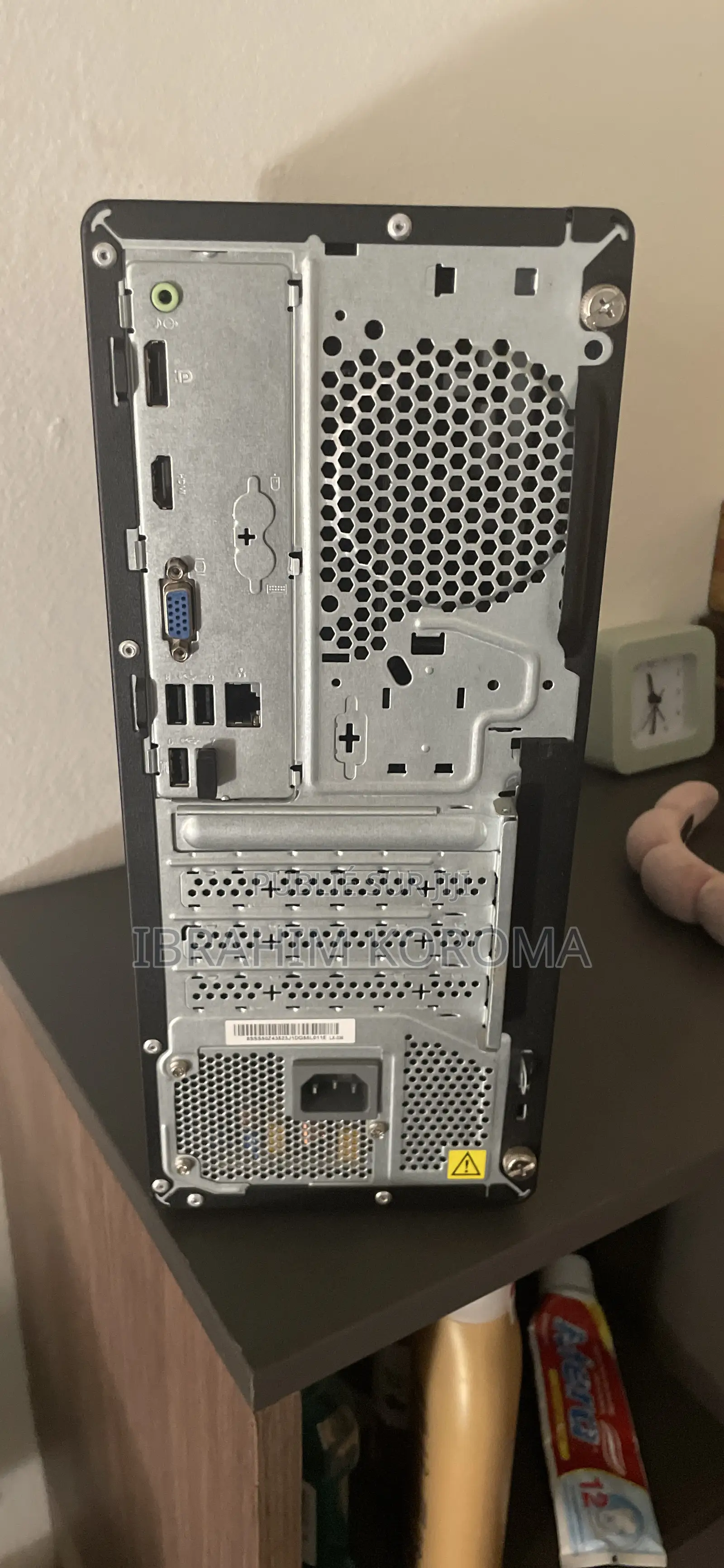 Lenovo ThinkCentre Neo 50T 8GB Intel Core i5 HDD 1T