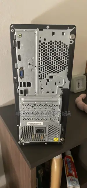 Lenovo ThinkCentre Neo 50T 8GB Intel Core i5 HDD 1T