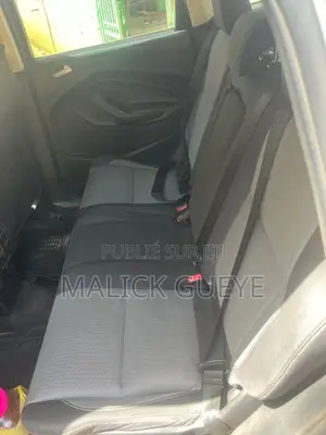 Ford Escape Titanium 4x4 2017 Gris