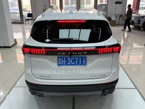 Jetour X70 Plus 2025 Blanc