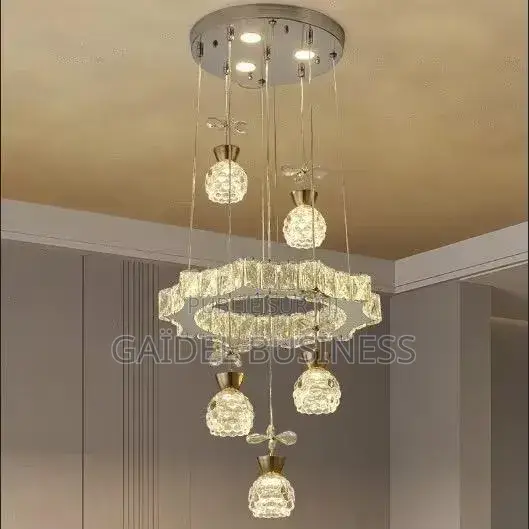 Lustre Led Contemporain – Silhouette Ondulée Et Cœur en Cristal**