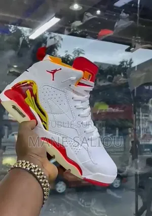 Chaussures Montante