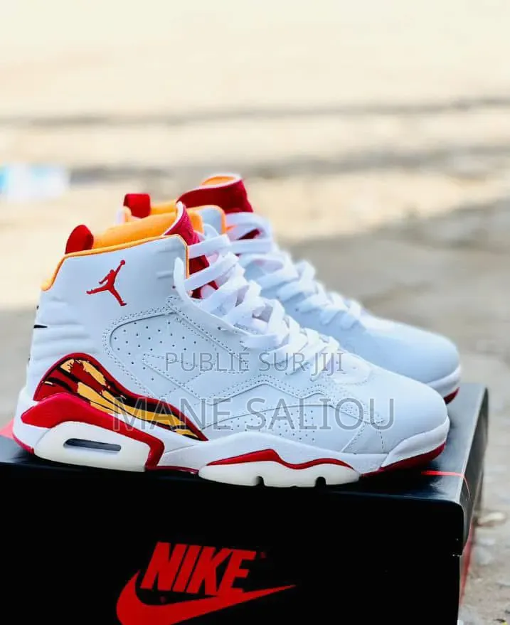 Chaussures Montante