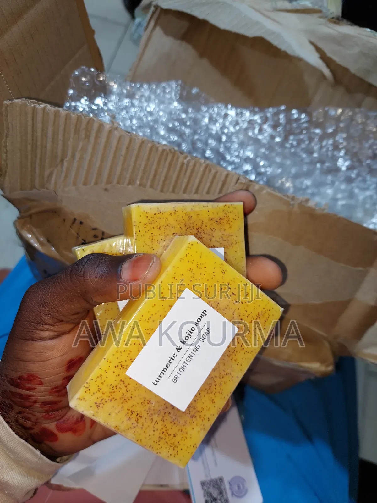 Savon Tumeric À L’Acide Kojic