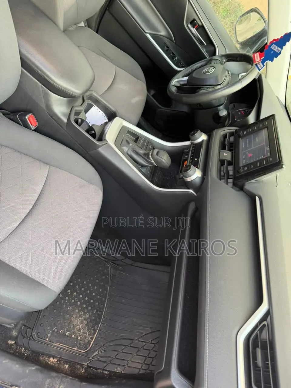 Toyota RAV4 2019 Bleu