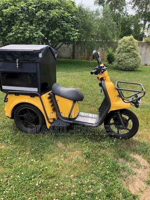 Honda CB 2017 Jaune