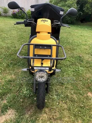Honda CB 2017 Jaune