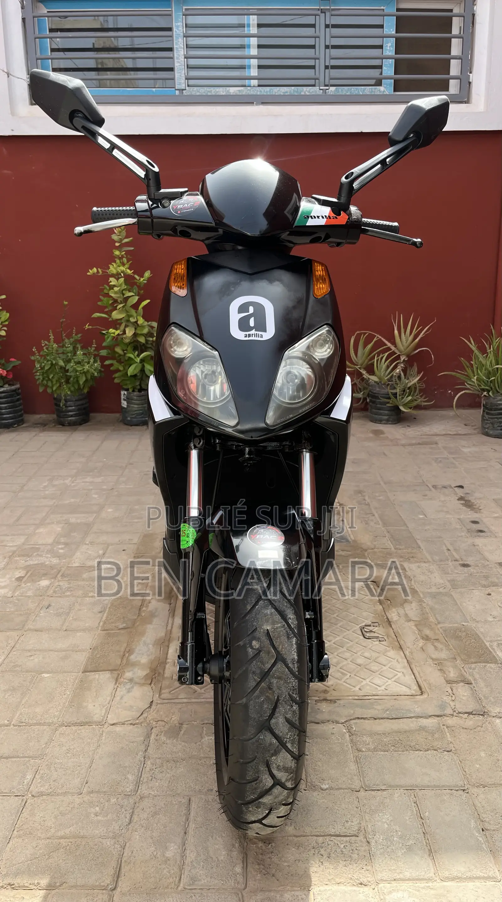 Nouveau Aprilia AF 2016 Noir