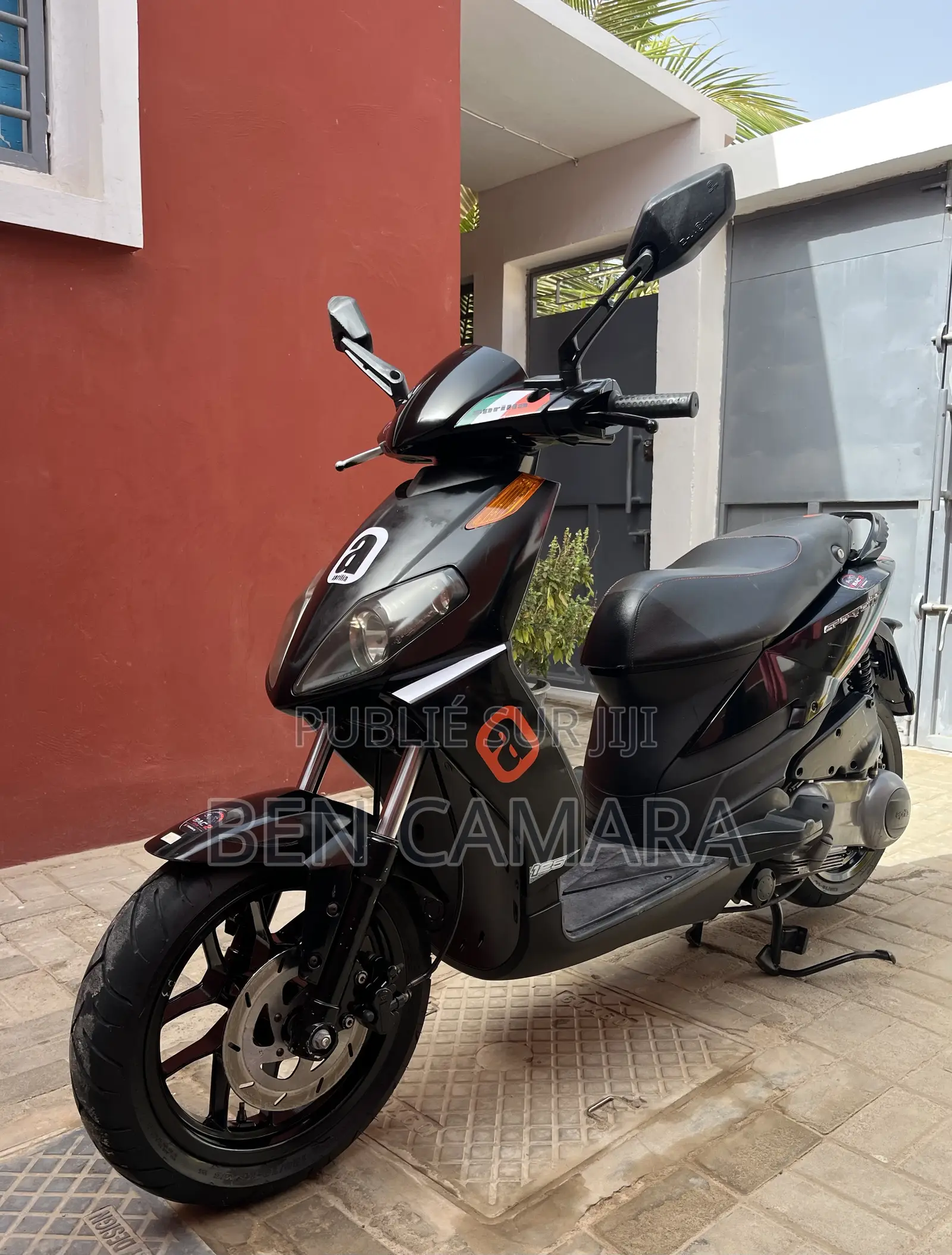 Nouveau Aprilia AF 2016 Noir
