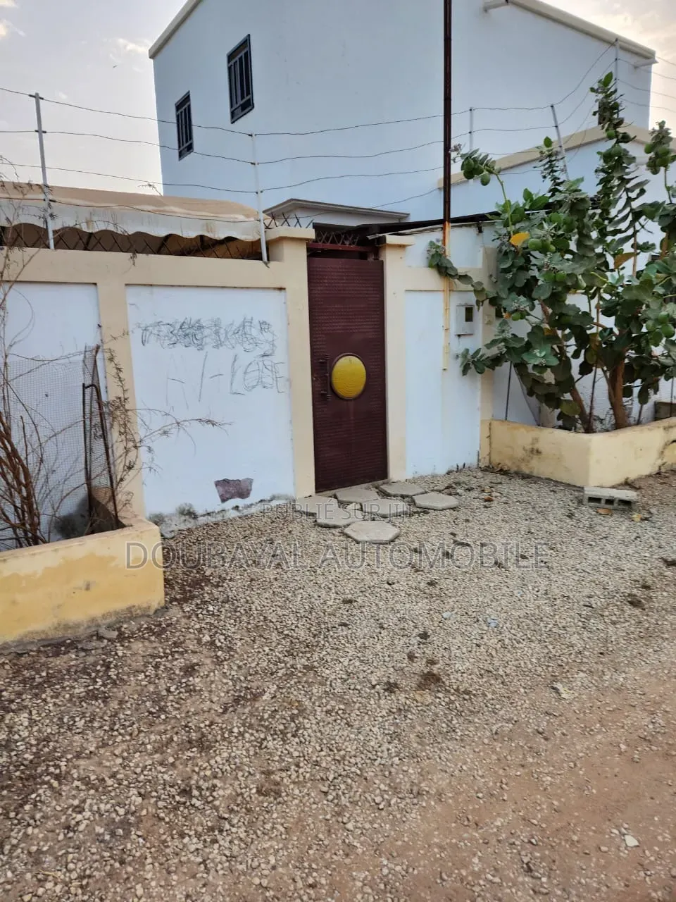 3chbre Villa dans Mbeur Saly, Thiès Sud à Vendre