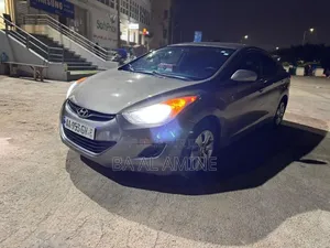 Hyundai Elantra 2013 Gris