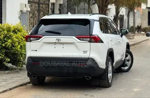 Toyota RAV4 2020 Blanc