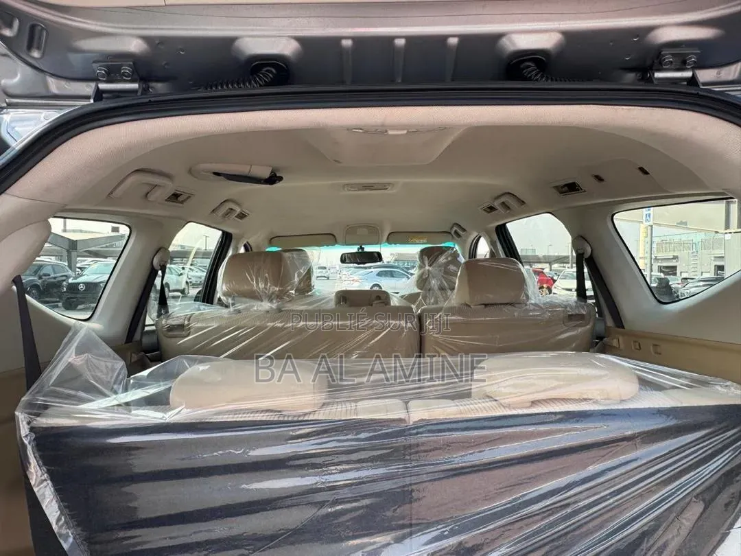 Mitsubishi Montero 2017 Gris