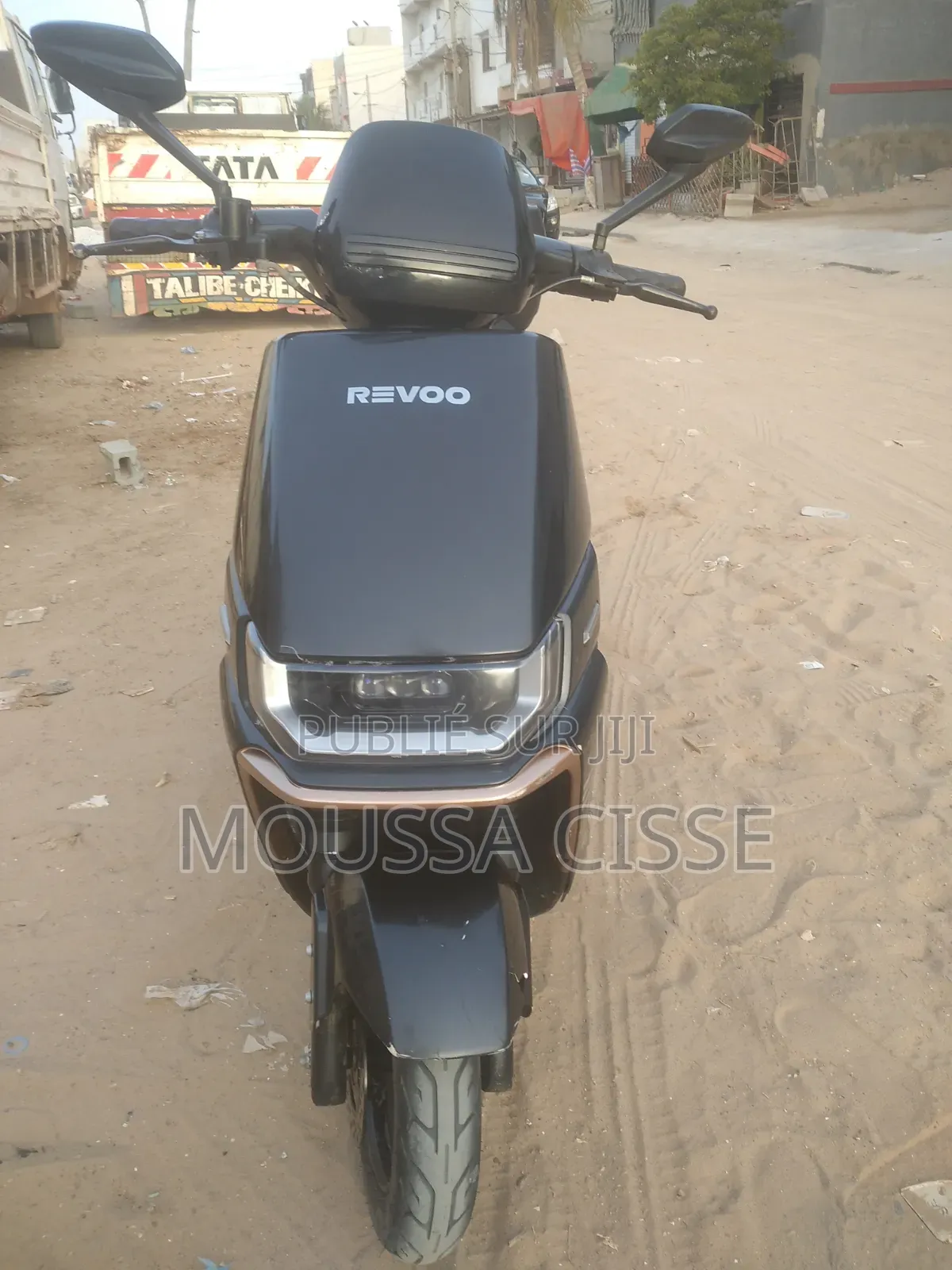 Revoo A12 2024 Noir