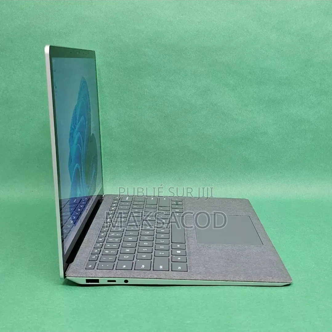 Microsoft Surface Laptop 4 16GB Intel Core i5 SSD 512GB
