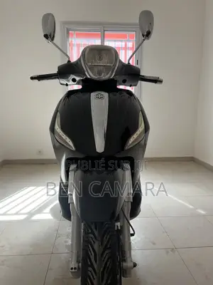 Nouveau Piaggio Trotinette 2019 Noir