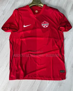 Maillots Canada Disponible