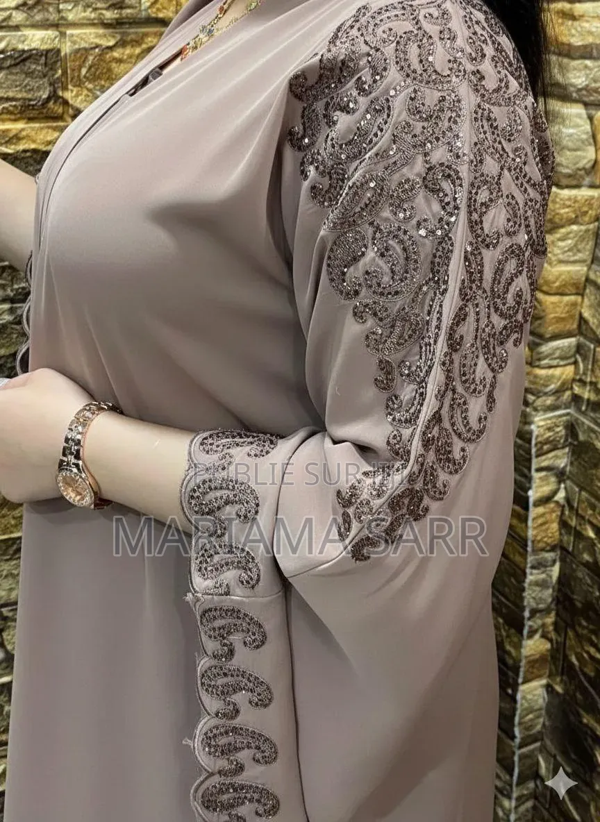 Ventes Des Abaya Venant d'Égypte en Gros Et Details