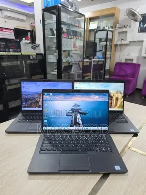 Ordinateur portable Dell Latitude 5400 16GB Intel Core i5 SSD 256GB