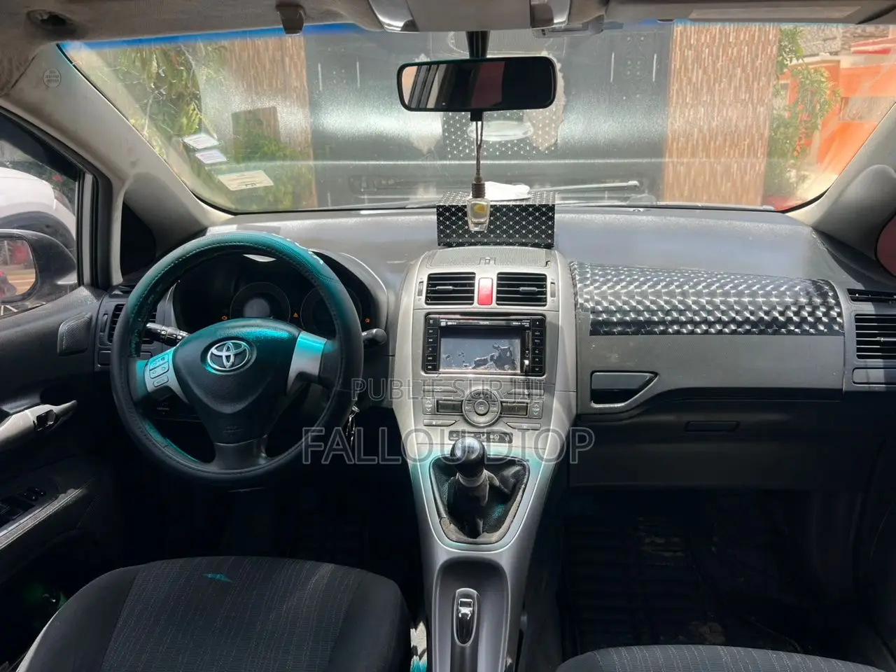 Toyota Auris 2010 Gris