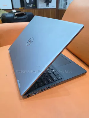 Nouveau Dell Precision 7670 32GB Intel Core i9 SSD 512GB