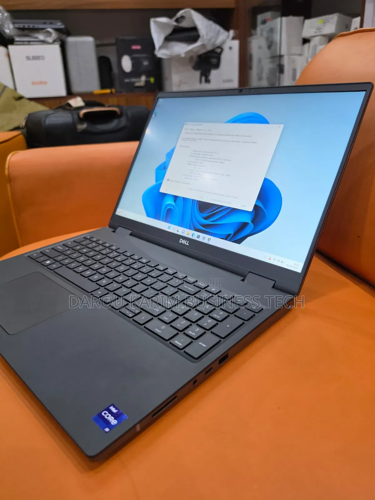 Nouveau Dell Precision 7670 32GB Intel Core i9 SSD 512GB