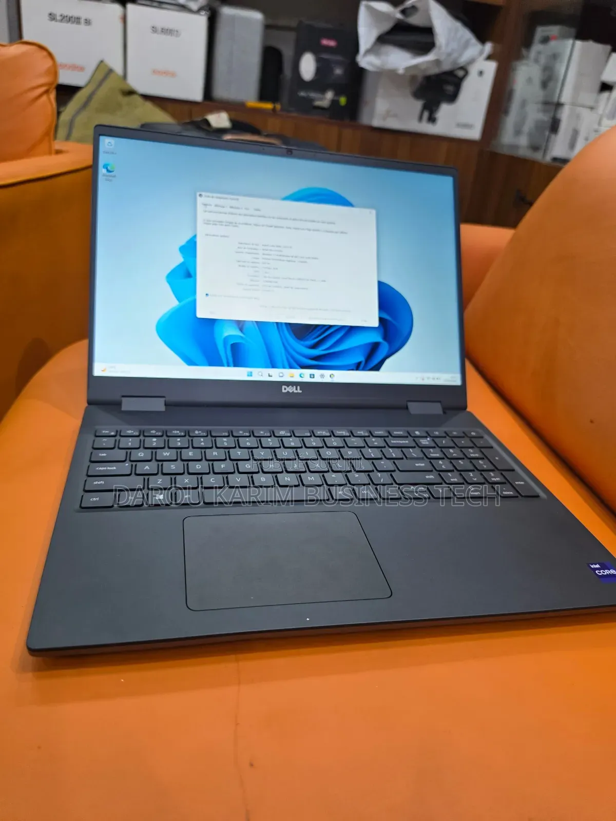 Nouveau Dell Precision 7670 32GB Intel Core i9 SSD 512GB