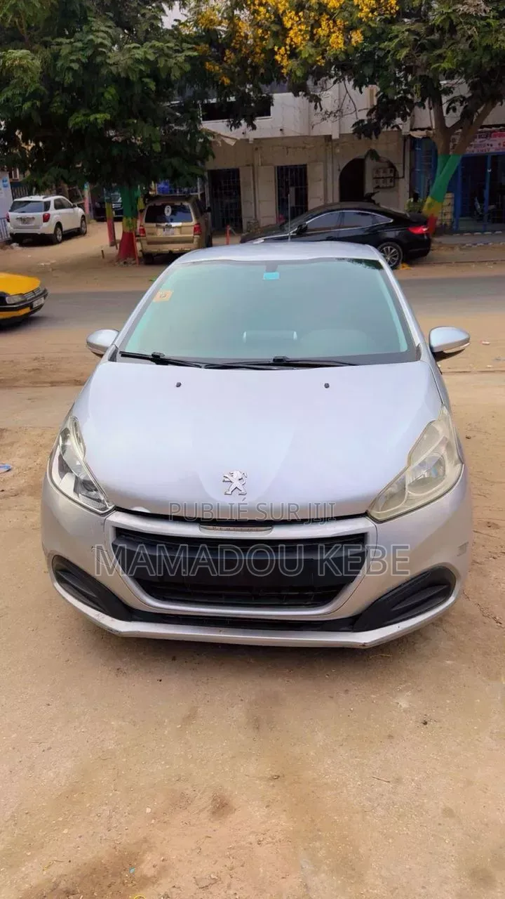 Peugeot 208 2016 Gris