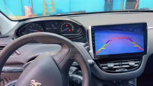 Peugeot 208 2016 Gris
