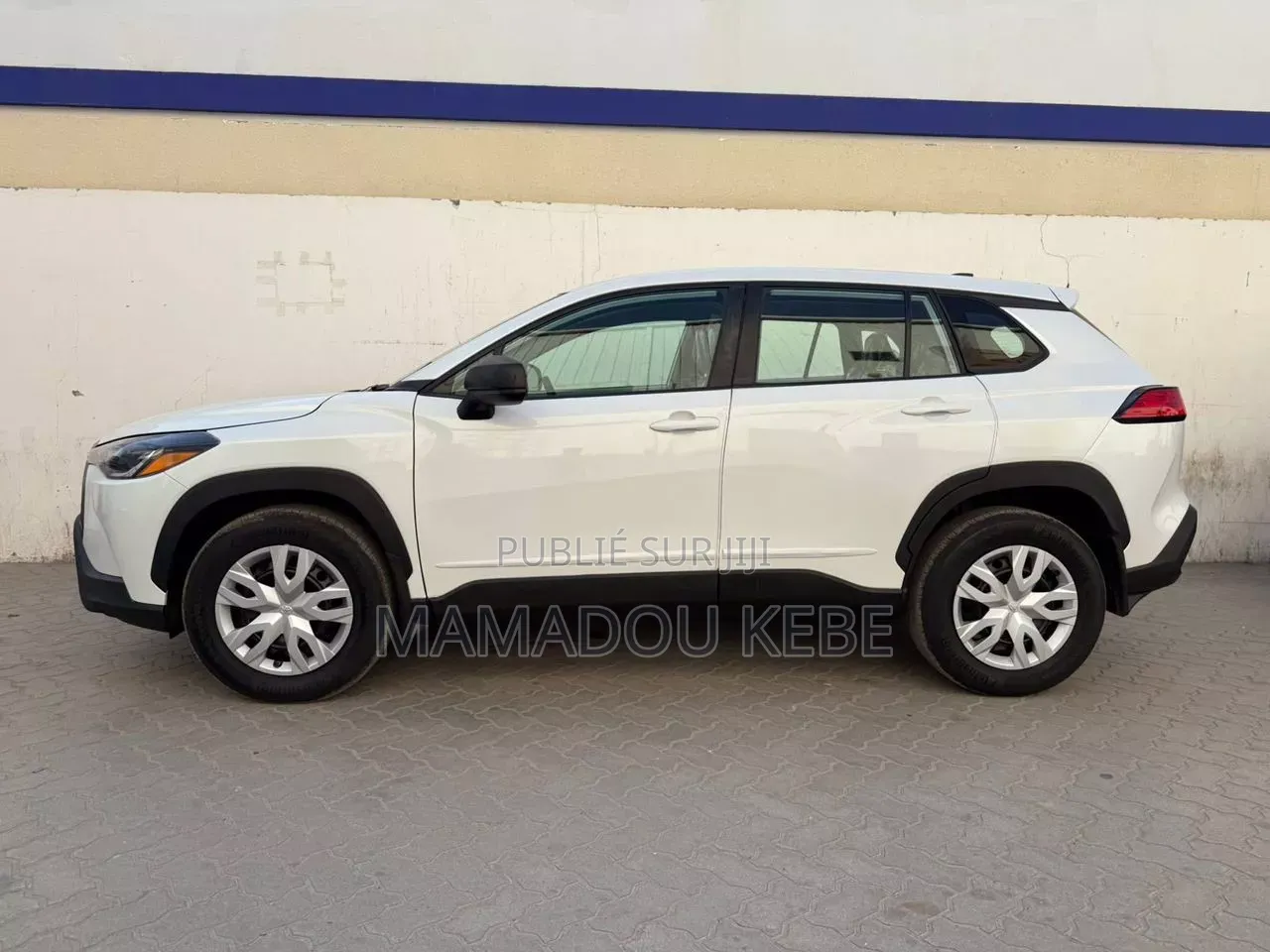 Nouveau Toyota RAV4 XLE AWD 2024 Blanc