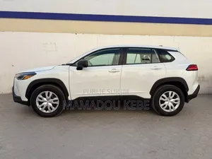 Nouveau Toyota RAV4 XLE AWD 2024 Blanc