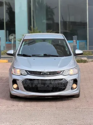 Chevrolet Sonic 2018 Gris