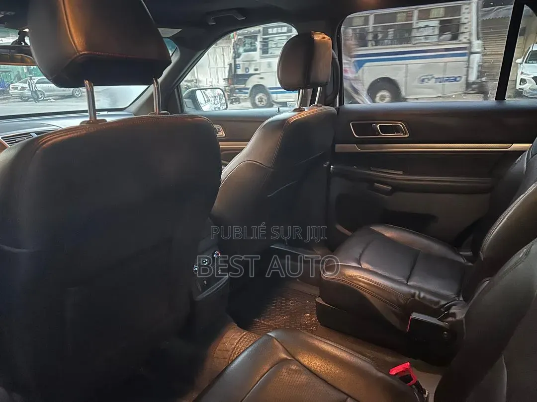 Ford Explorer 2016 Blanc