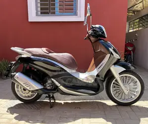 Nouveau Piaggio Trotinette 2019 Noir