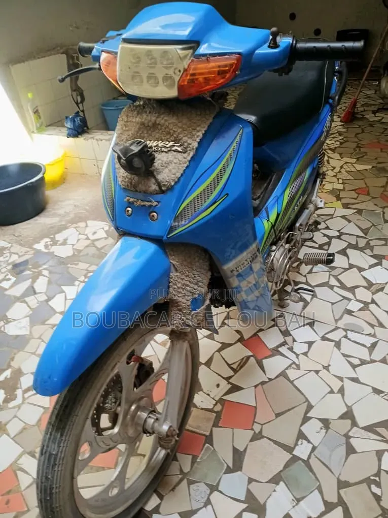 KTM RC 125 2025 Bleu
