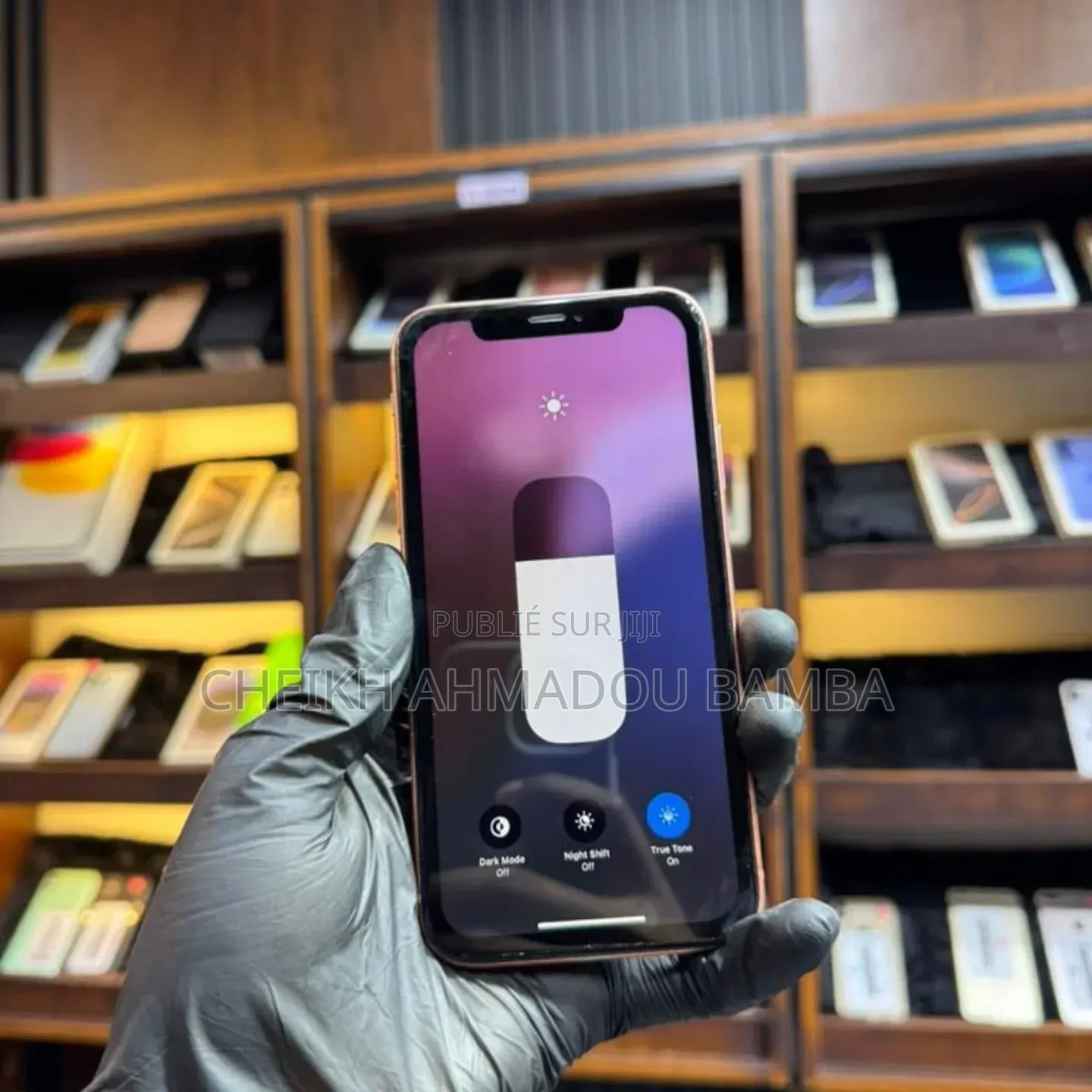 Nouveau Apple iPhone XR 64 GB Orange