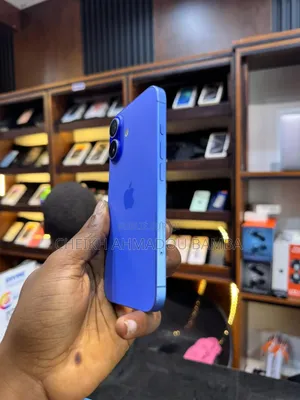 Nouveau Apple iPhone 16 128 GB Bleu