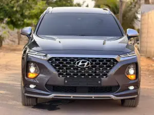 Hyundai Santa Fe 2018 Gris