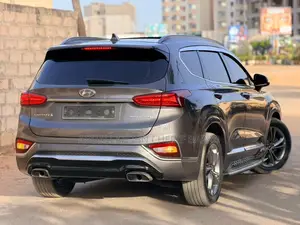 Hyundai Santa Fe 2018 Gris