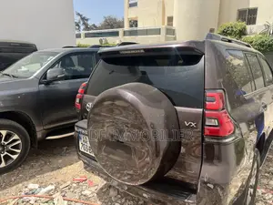 Toyota Land Cruiser Prado 2.8 2020 Marron