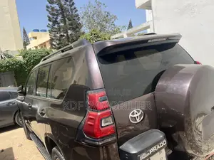 Toyota Land Cruiser Prado 2.8 2020 Marron