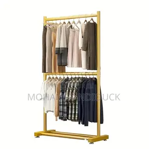 Porte-Manteau Sur Pied Raffiné en Métal Doré