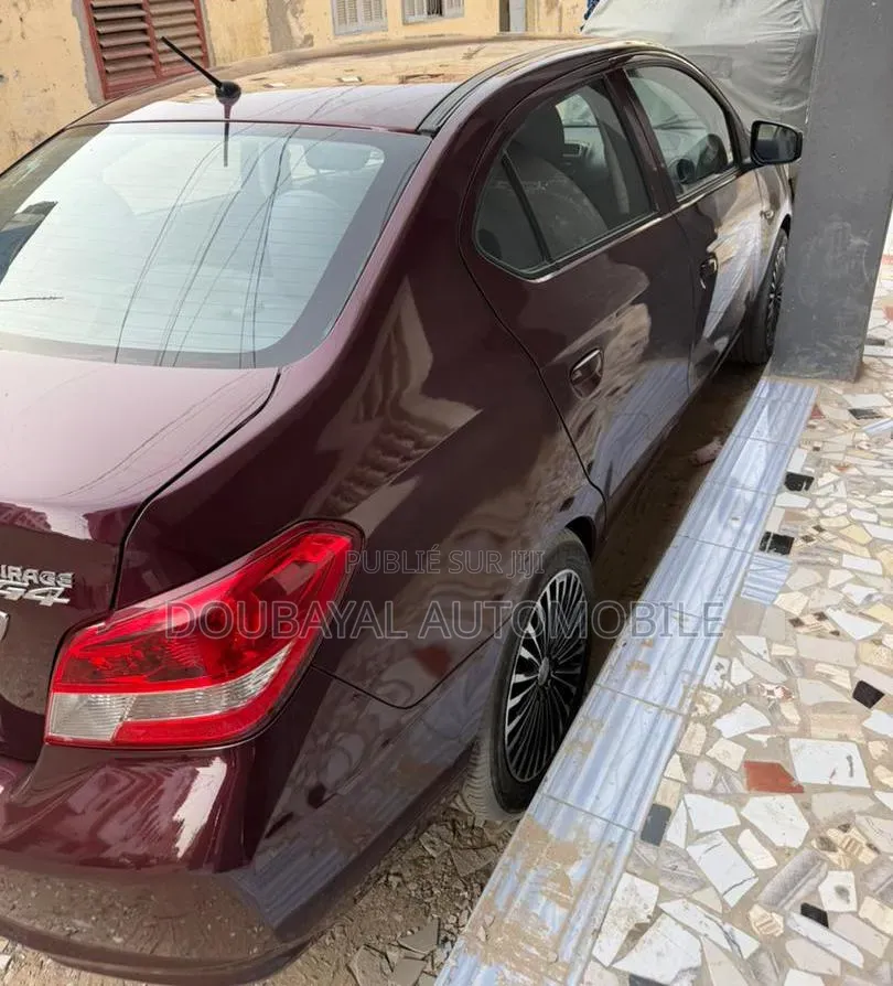Mitsubishi Mirage 2017 Autre