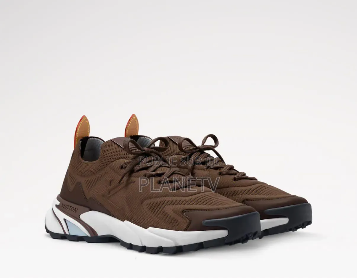 Louis Vuitton Runner Tactic Noir Hs