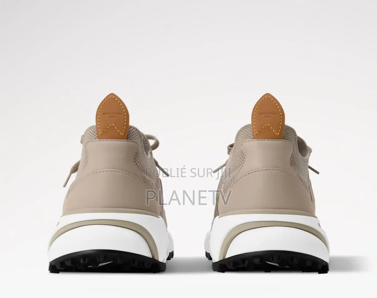 Louis Vuitton Runner Tactic Noir Hs
