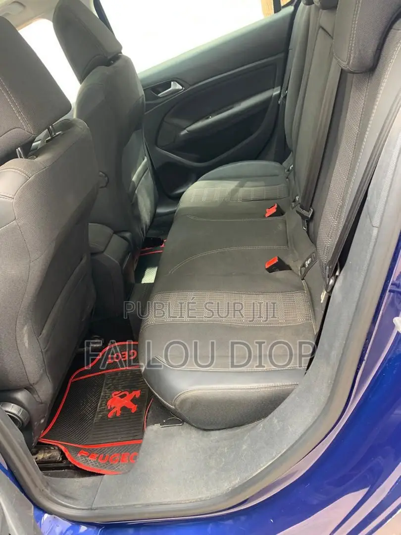 Peugeot 308 2018 Bleu