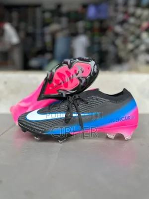 Crampons Original Chez Velodrome Boutique