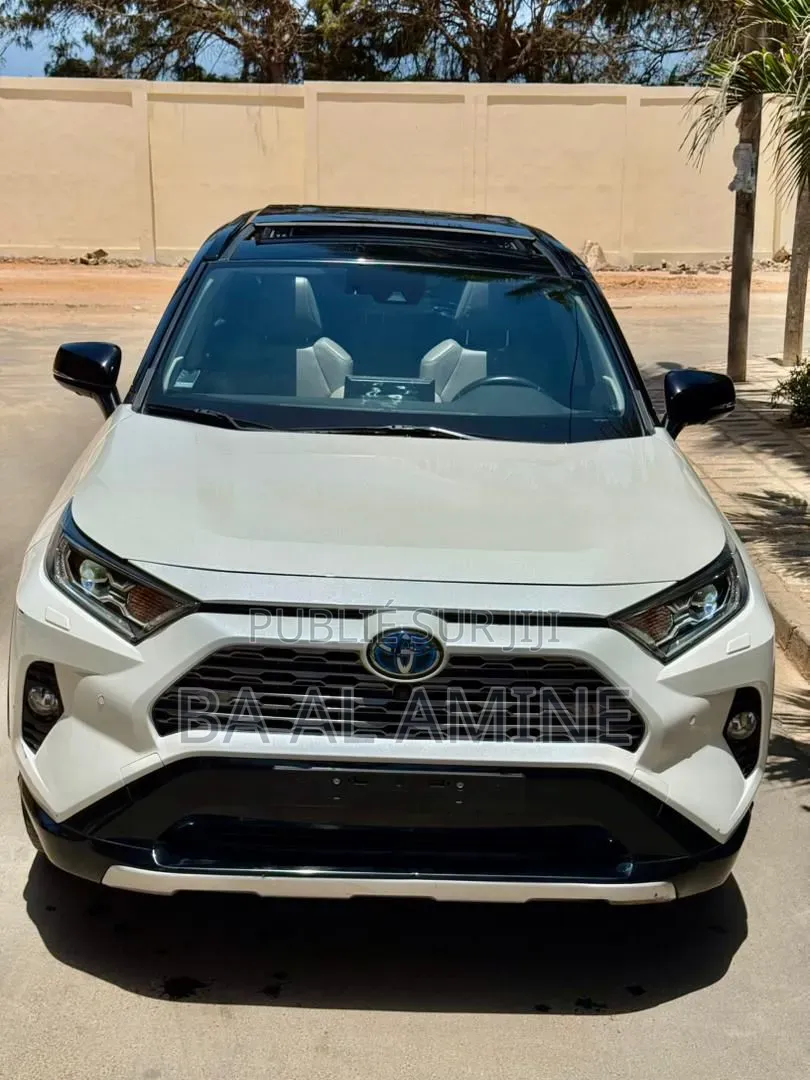 Toyota RAV4 2021 Blanc