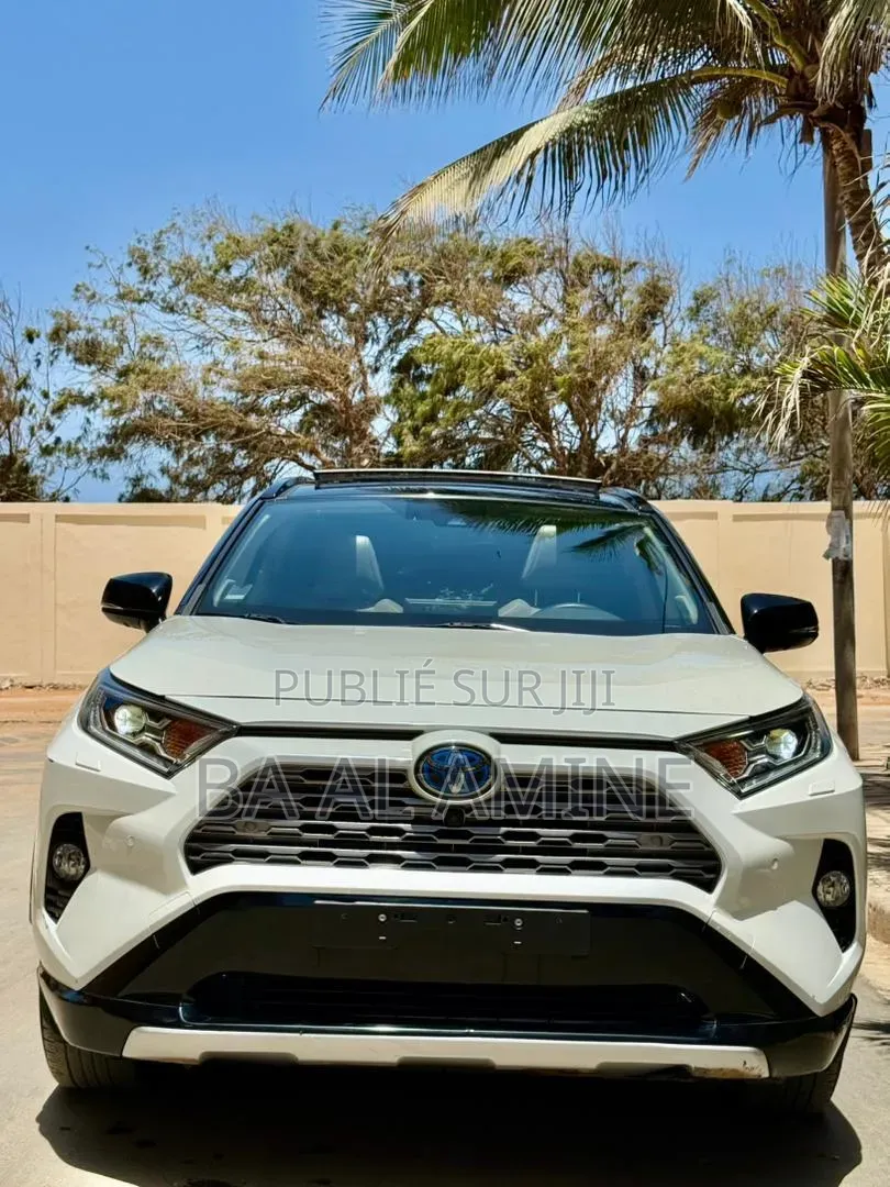 Toyota RAV4 2021 Blanc
